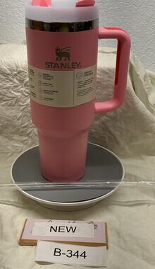 NEW IN BOX, PINK STANLEY 40oz TUMBLER B-344